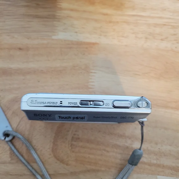 Sony Cyber-shot DSC-T70 Super Steady Shot Digital Camera Silver - Tested works. - Picture 6 of 9